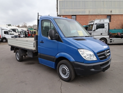 Mercedes-Benz Sprinter 211 CDI Pritsche, AHK, 3 Sitze