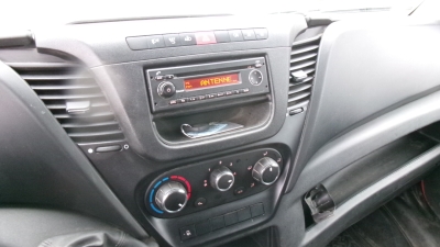 IVECO Daily 35S14 DOKA Pritsche, Klima, 7 Sitze, AHK