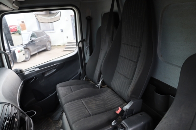 Mercedes-Benz 816 Atego Koffer + LBW, Euro 6, AHK, 3 Sitze