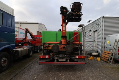 Mercedes-Benz 1829 L AXOR 4x2 Euro 5, Atlas-Heckladekran, 5,40