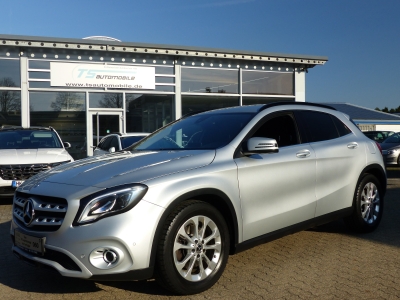 Mercedes-Benz GLA 250 4Matic Style Navi+Kamera+LED+Shzg+PDC+LM