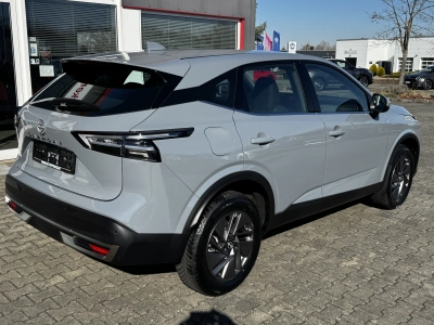 Nissan Qashqai 1.3 DIG MHEV Navi smart LED ACC Kam.Alu