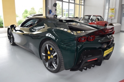 Ferrari SF90 Stradale