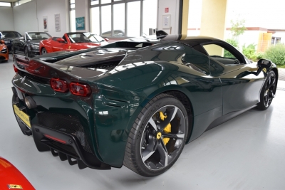 Ferrari SF90 Stradale