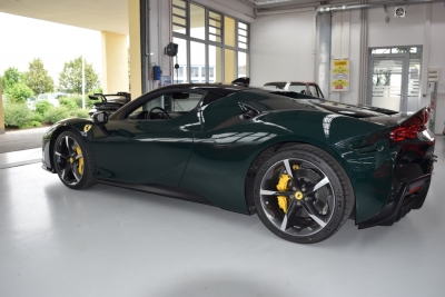 Ferrari SF90 Stradale