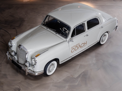 Mercedes-Benz 219 Ponton (W105)