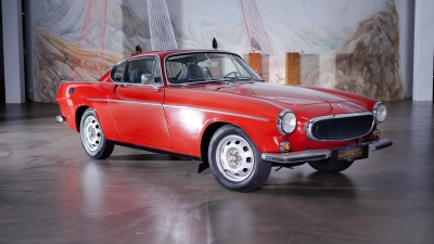 Volvo P1800