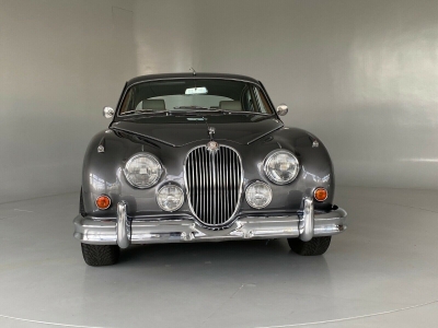 Jaguar MK II