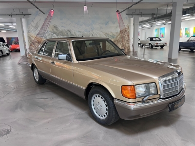 Mercedes-Benz 560