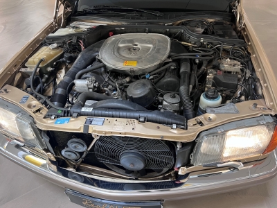 Mercedes-Benz 560