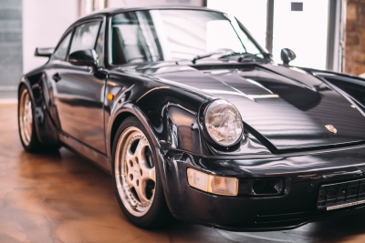 Porsche 964