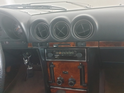 Mercedes-Benz 280 SLC