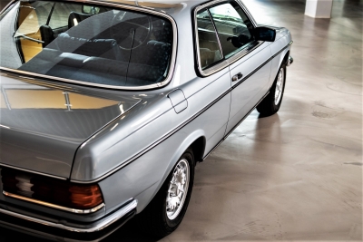 Mercedes-Benz CE 230
