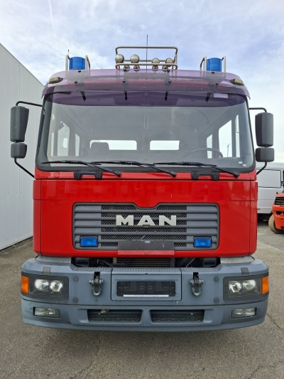 MAN 18.284 4x2