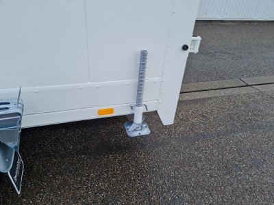 ANDERE ISOPOLAR