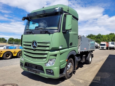 Mercedes-Benz 1851 L 4x2 Actros