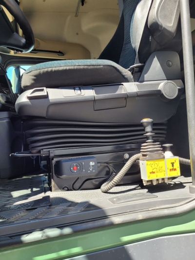 Mercedes-Benz 1851 L 4x2 Actros