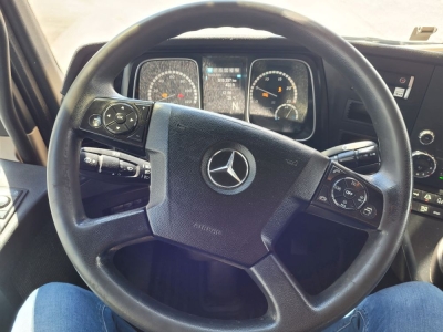 Mercedes-Benz 1851 L 4x2 Actros