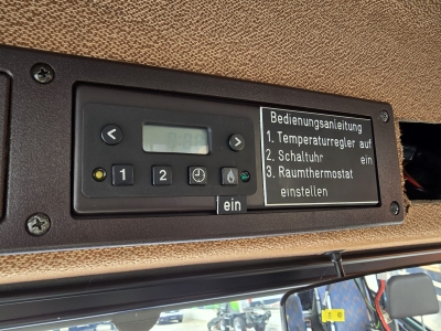 Mercedes-Benz 711 D Vario