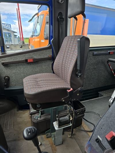 Mercedes-Benz 711 D Vario
