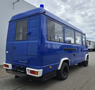 Mercedes-Benz 711 D Vario