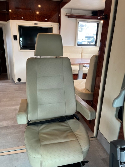 Mercedes-Benz 2541 L 6x2 Actros