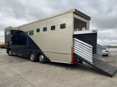 Mercedes-Benz 2541 L 6x2 Actros