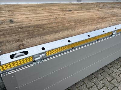 Möslein THT 11- G 6,2 Tandem Pritsche- Tieflader mit Rungentaschen