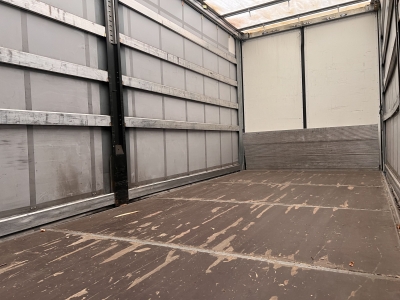 Möslein TPF 11-D Schwebheim Tandem- Planenanhänger Durchladen