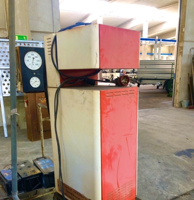 ANDERE  Zapfanlage mit Zapfpistole