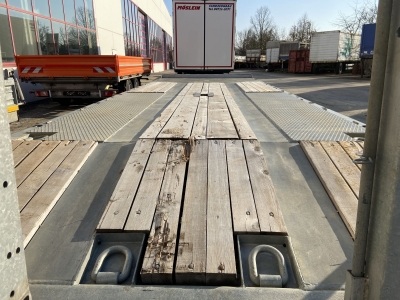 Möslein TO 3 F Schwebheim Neuwertig 3 Achs Tieflader 8,10 m Ladefläche