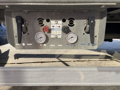 Möslein TO 3 F Schwebheim Neuwertig 3 Achs Tieflader 8,10 m Ladefläche