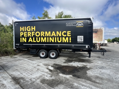 FLIEGL TPS135 13,5 t Tandemplanenanhänger, neuwertig