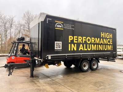 FLIEGL TPS135 13,5 t Tandemplanenanhänger, neuwertig