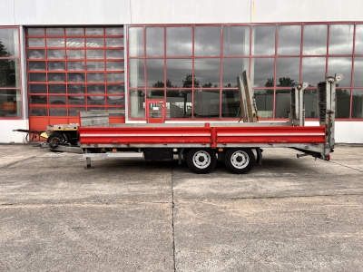 Schmid Fahrzeugbau TUE 105SR Tandemtieflader, Luftgefedert