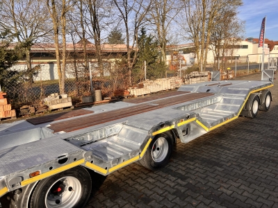 Möslein T 4 VB H1 R neuer 4 Achs Tieflader + Radmulden
