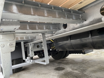 Möslein T 3-8,20 P OR 3 Achs Tieflader gerader Ladefläche 8,10 m,
Neufahrzeug