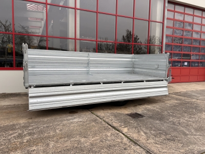 Möslein TTD 19 AB 19 t Tandemkipper Tieflader, Breitbereifung
 Aufsatzbordwänden
-- Neufahrzeug --