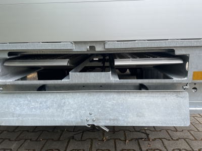 Möslein THT 14,4 G 6,2 L 14,4 t Tandem- Pritschenanhänger- Tieflader