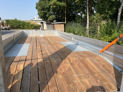 Möslein TT 14 14,4 t Tandemtieflader, 7,20 m lang
Neufahrzeug