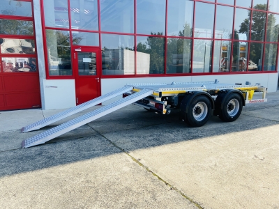 Möslein TMH 2 14 t GG Tandem- Muldenanhänger
