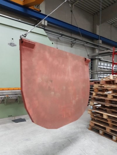 SCHMITZ GOTHA  Neue Heckklappe für Kippauflieger