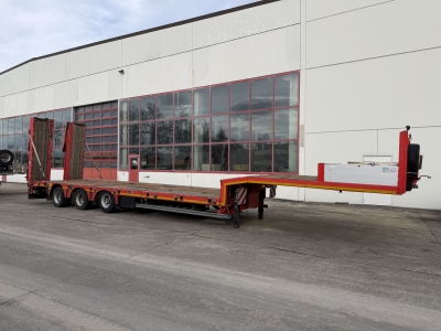 Kaessbohrer LB3E 3 Achs Satteltieflader, komplett überfahrbar