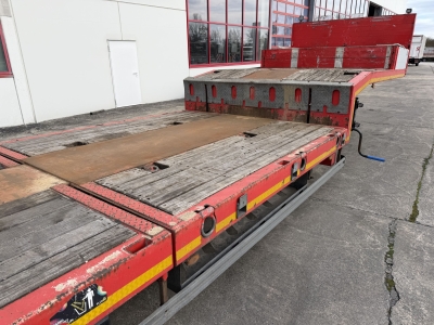 Kaessbohrer LB3E 3 Achs Satteltieflader, komplett überfahrbar