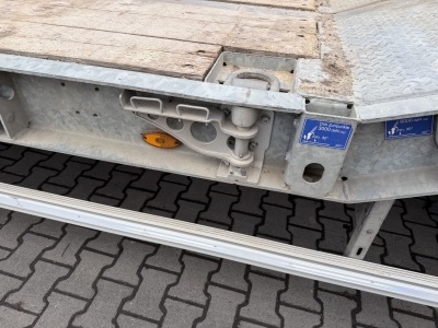 HUMBAUR HTD 30 3 Achs Tiefladeranhänger, Wenig Benutzt