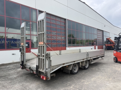 Möslein THT 14 Schwebheim 14 t Tandemtieflader