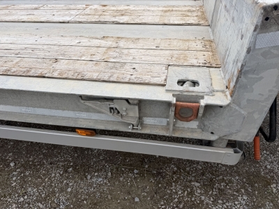 MUELLER-MITTELTAL TS 3 3 Achs Satteltieflader