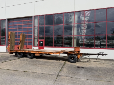 GOLDHOFER TUE 3-24/80 3 Achs Tiefladeranhänger