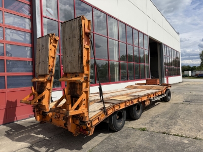 GOLDHOFER TUE 3-24/80 3 Achs Tiefladeranhänger