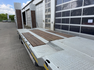 Möslein TA4 Schwebheim 4 Achs Tiefladeranhänger, Neuwertig